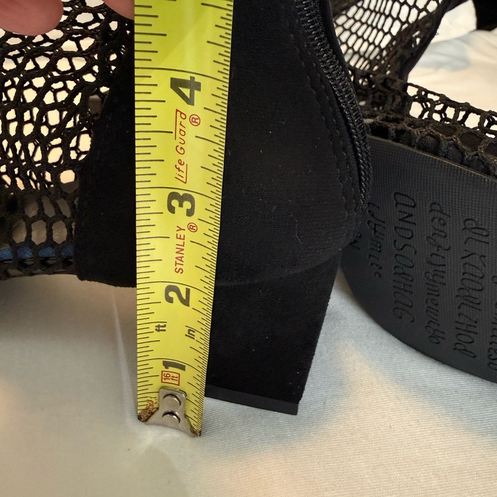 NWOT (Never Worn) Women’s Black Mesh Suede Contemporary Women’s Boots Size 8 - Picture 6 of 12